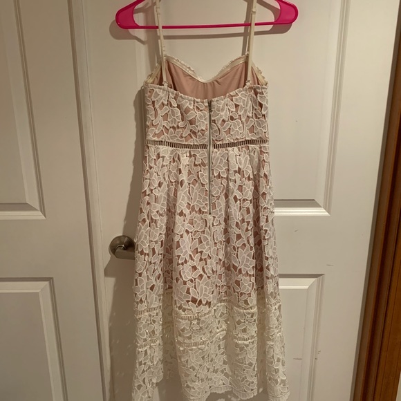 Lulus White MIDI Dress w. Removable straps - Picture 4 of 5